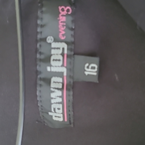 Evening gown - Picture 7 of 7